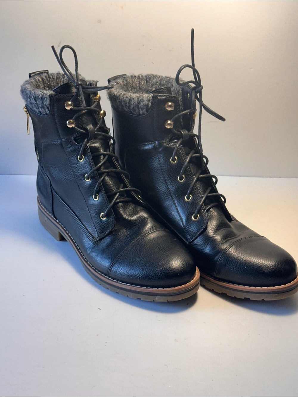 Tommy Hilfiger TWOMAR2 Black Combat Boots Size 10 Lace Up Knit Cuff